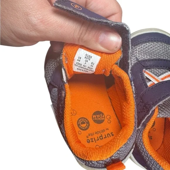 Stride Rite Surprize Sneakers - Picture 4 of 4